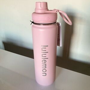 lululemon back to life sport bottle 24 oz